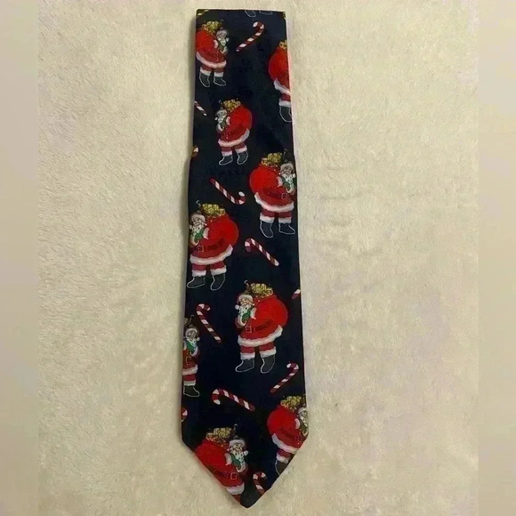 Vintage Men’s Christmas Tie by Hallmark Licensing made in USA of imported fabric - Picture 1 of 5